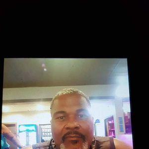 Meet your Posher, Sam